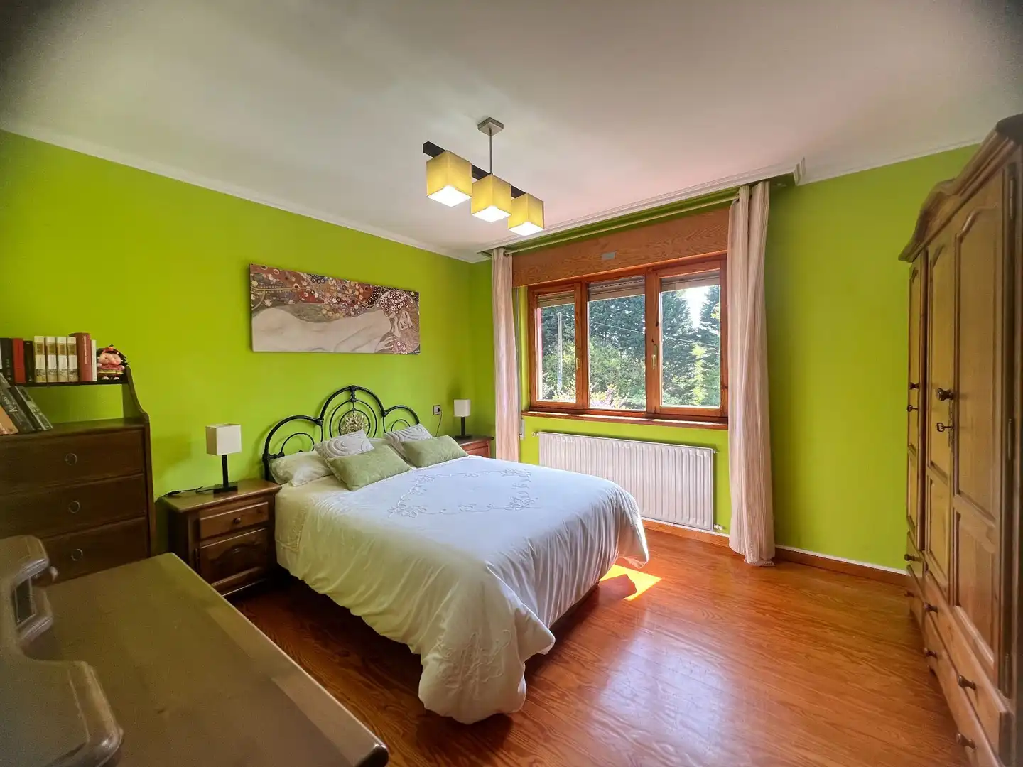 Habitación de Casa o chalet en venta en Cangas de Onís con Calefacción, Jardín privado y Amueblado