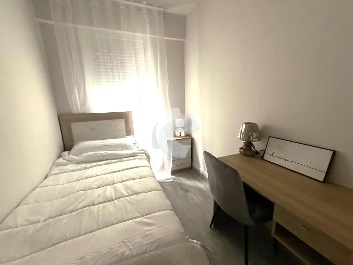 Schlafzimmer von Wohnung zur Miete in A Coruña Capital 