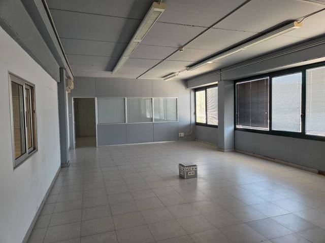 Nave industrial en Alquiler en Carrer Torrent del Matre Sig, 28 en Cervelló
