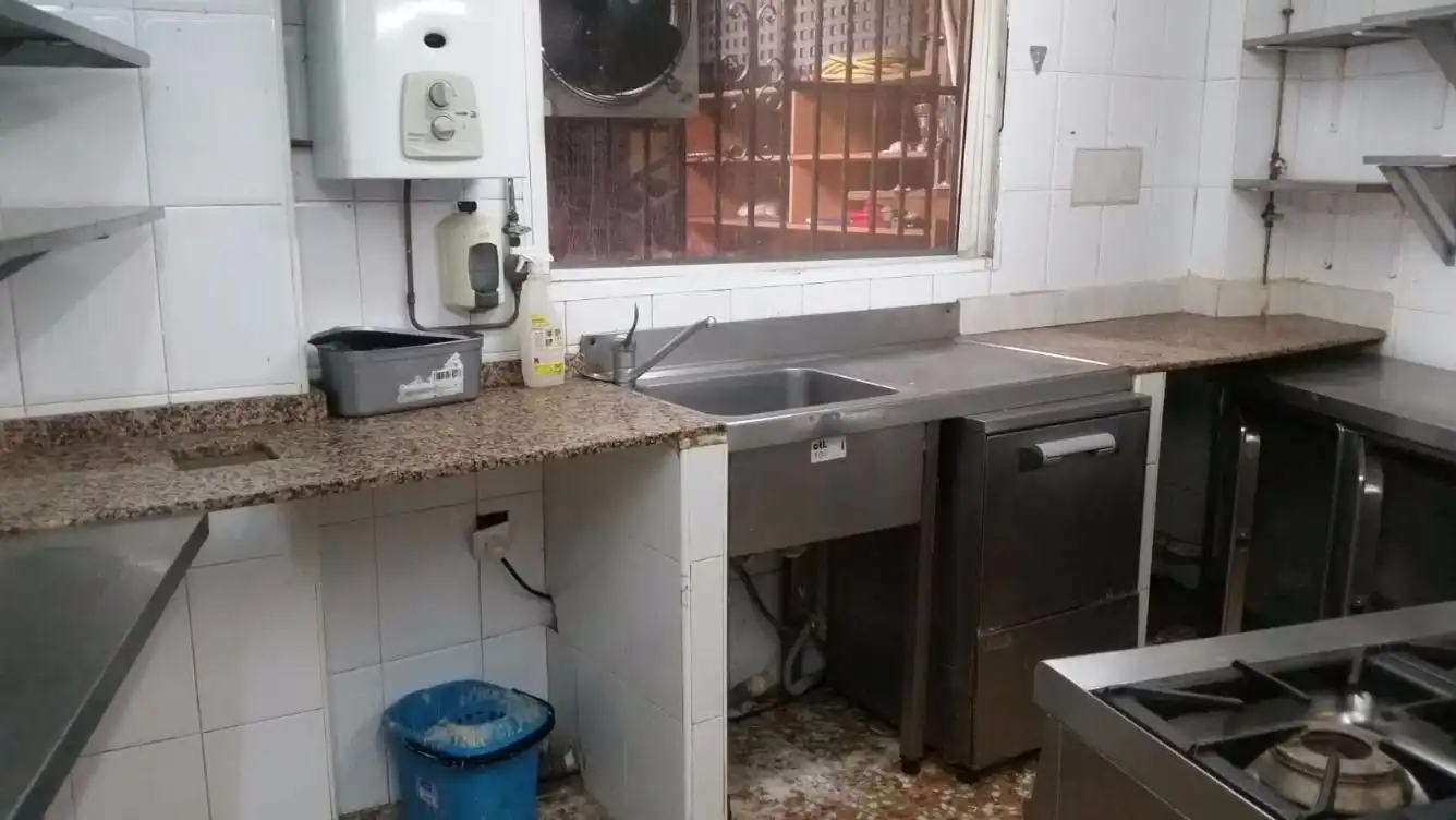 Business premises to rent in Playa de Gandia, imagen 11