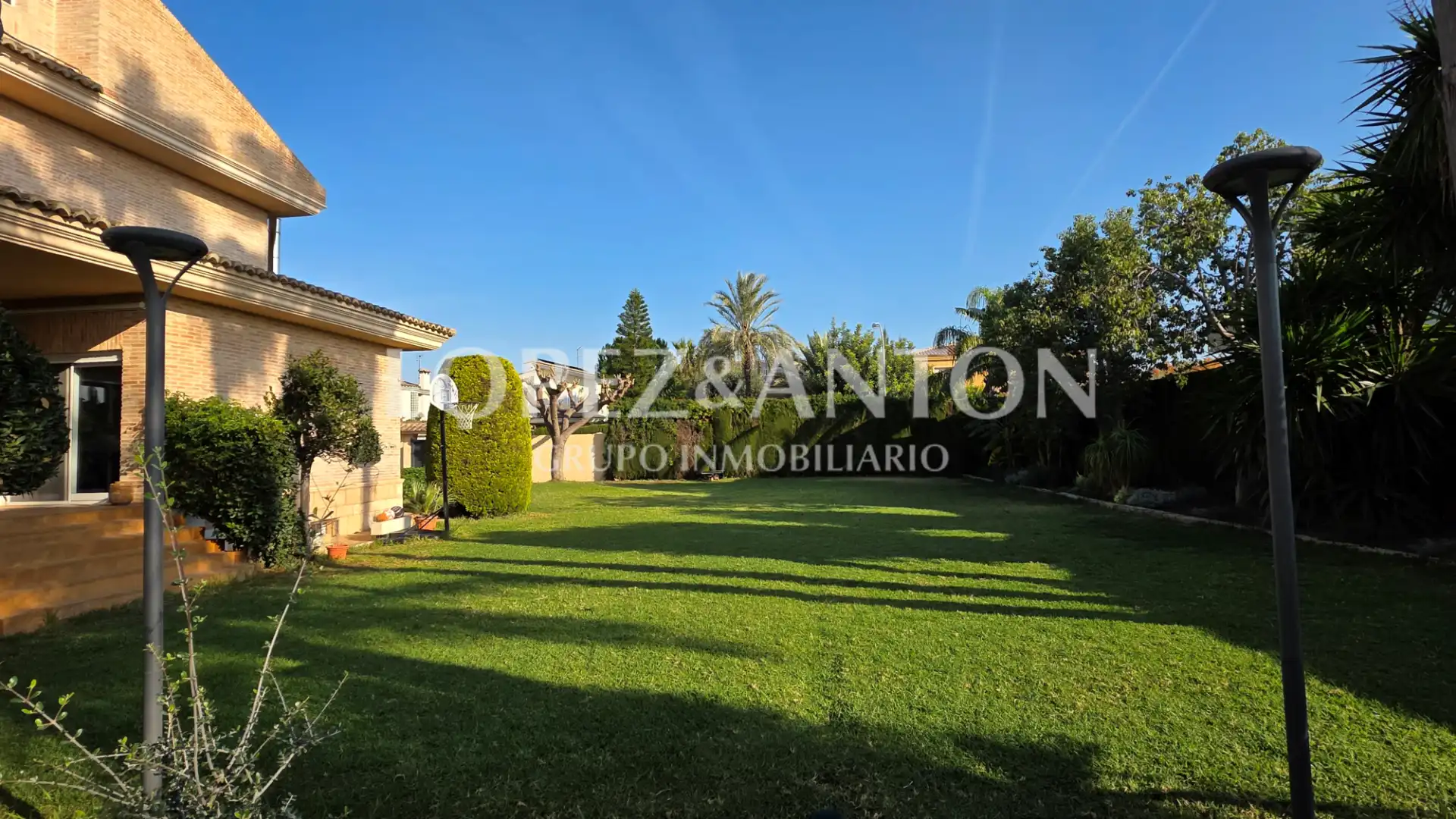 Garten von Haus oder Chalet zum Verkauf in L'Eliana mit Klimaanlage, Heizung und Privatgarten