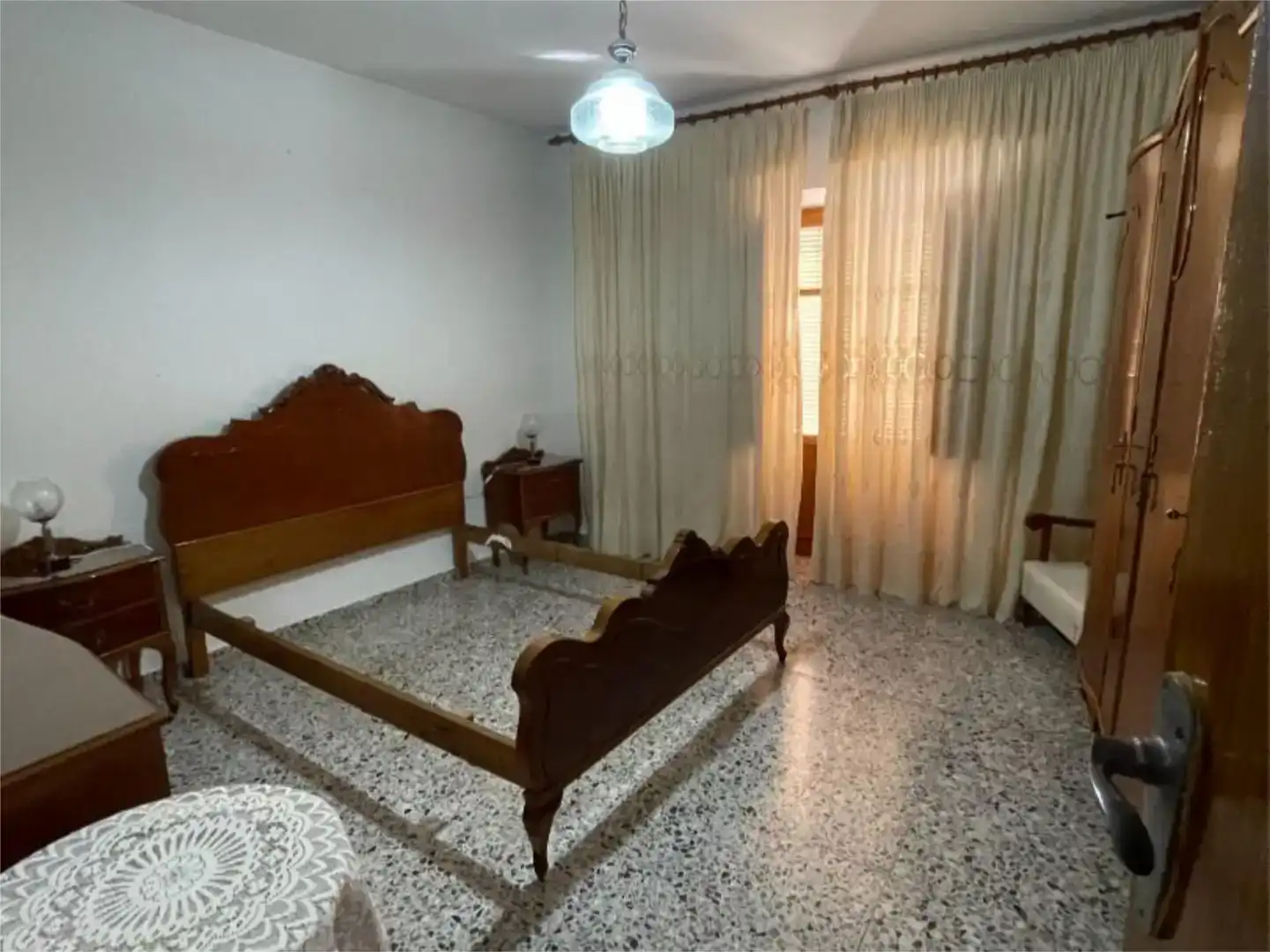 Dormitori de Casa adosada en venda en Alhama de Granada amb Balcó