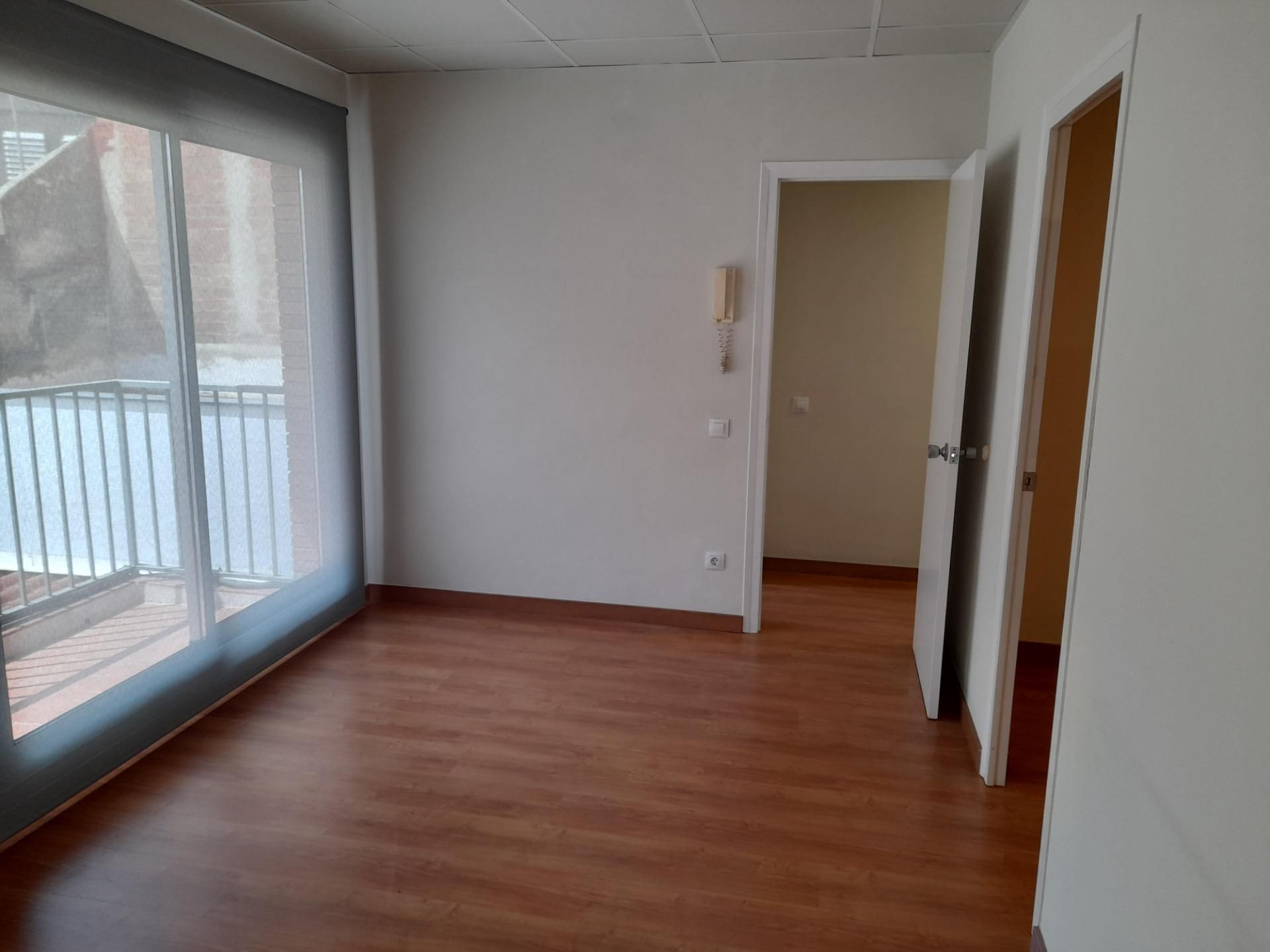 Office to rent in Centre