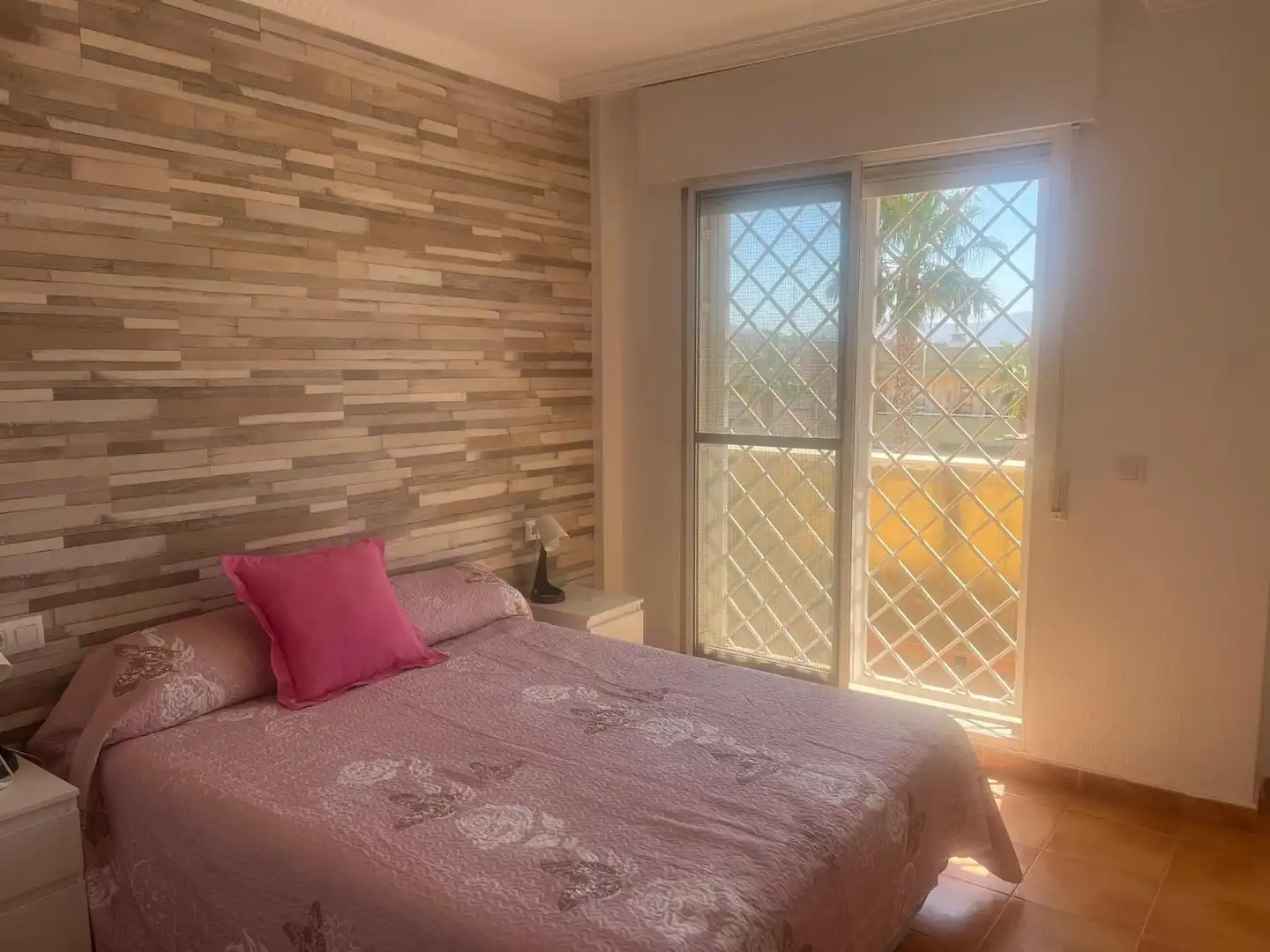 Casa o xalet de lloguer a MONTEVIDEO - BO PERAL, Barrio de Peral - San Félix