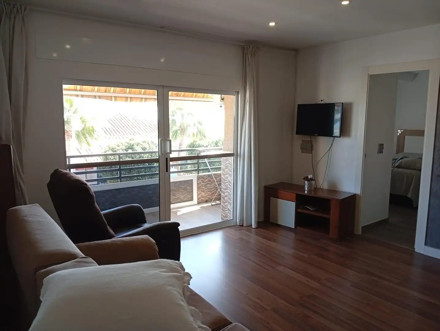 Habitación de Piso en venta en Garrucha con Aire acondicionado, Parquet y Terraza