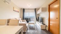 Living room of Flat for sale in Cornellà de Llobregat  with Heating, Storage room and Balcony