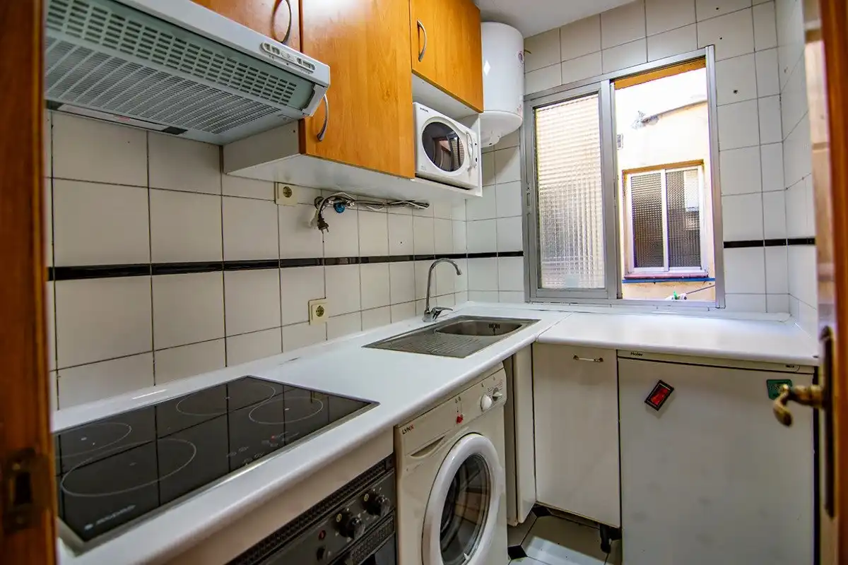 Kitchen of Flat for rent in Madrid  with Parquet flooring