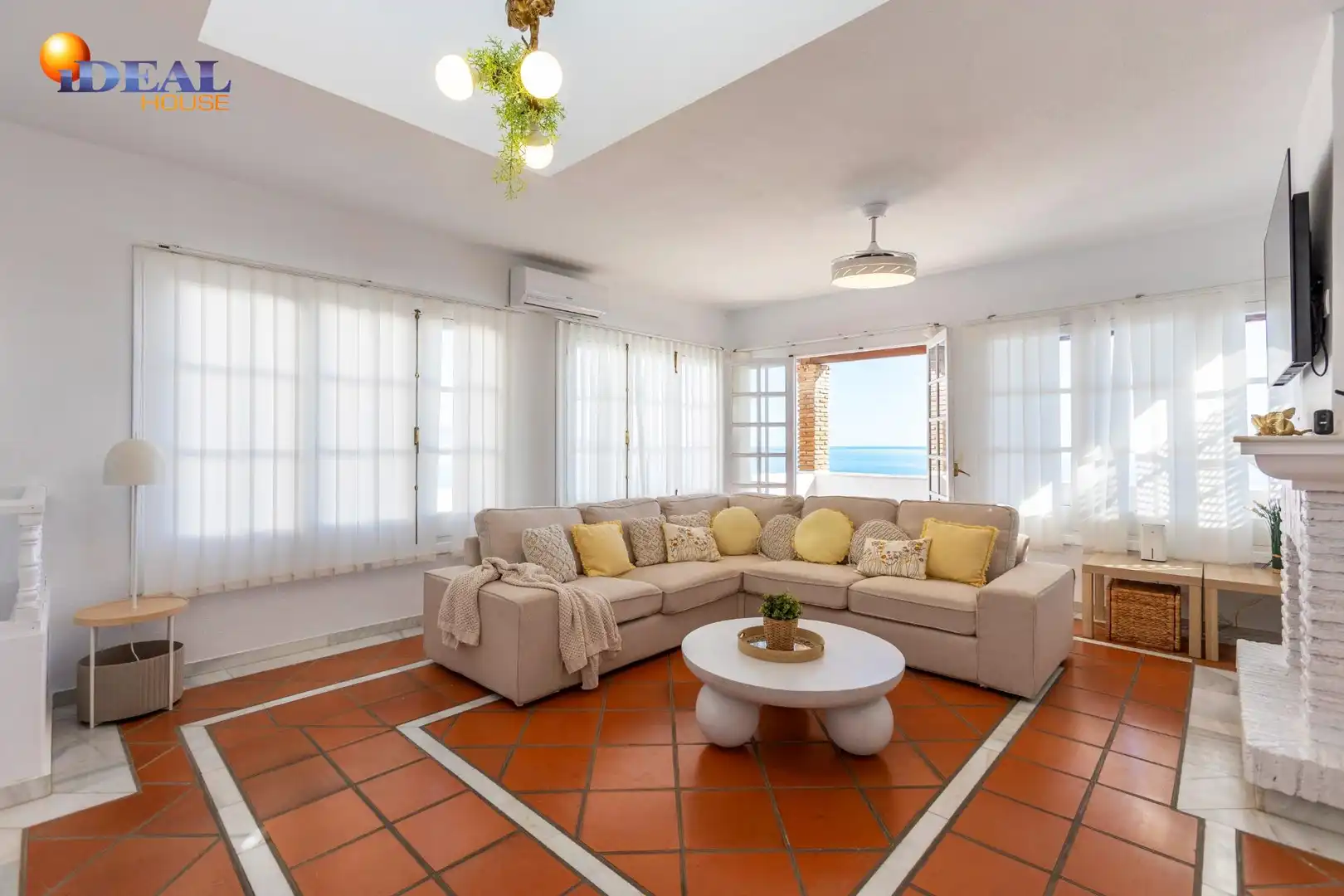 Villa mit Terrasse zum Verkauf in Calle de Pinotajos 7, imagen 10