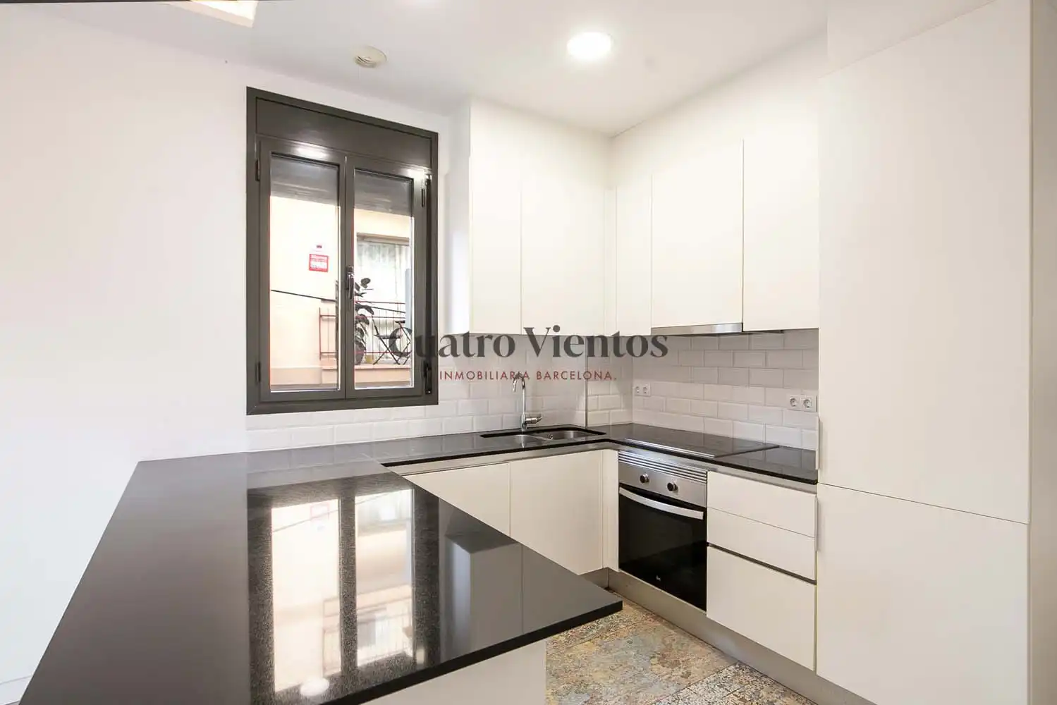 Cuina de Pis en venda en Barcelona amb Aire condicionat, Calefacció i Parquet