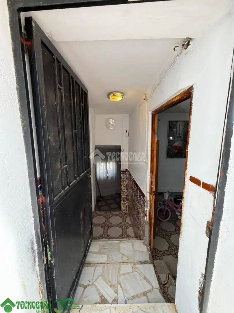 Casa adosada en venta en Santa Cruz de la Zarza con Aire acondicionado, Alarma y Piscina comunitaria