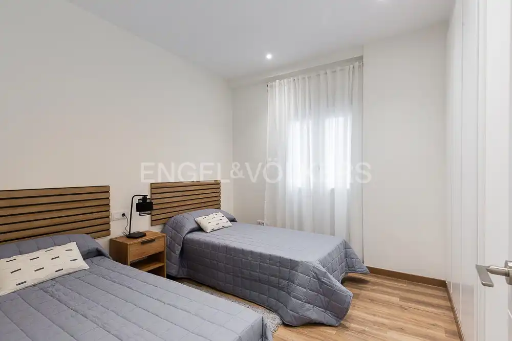 Habitación de Piso de alquiler en Valencia con Aire acondicionado, Calefacción y Parquet