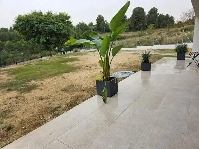 Terrassa de Casa o xalet en venda en Sant Esteve Sesrovires amb Calefacció, Terrassa i Alarma