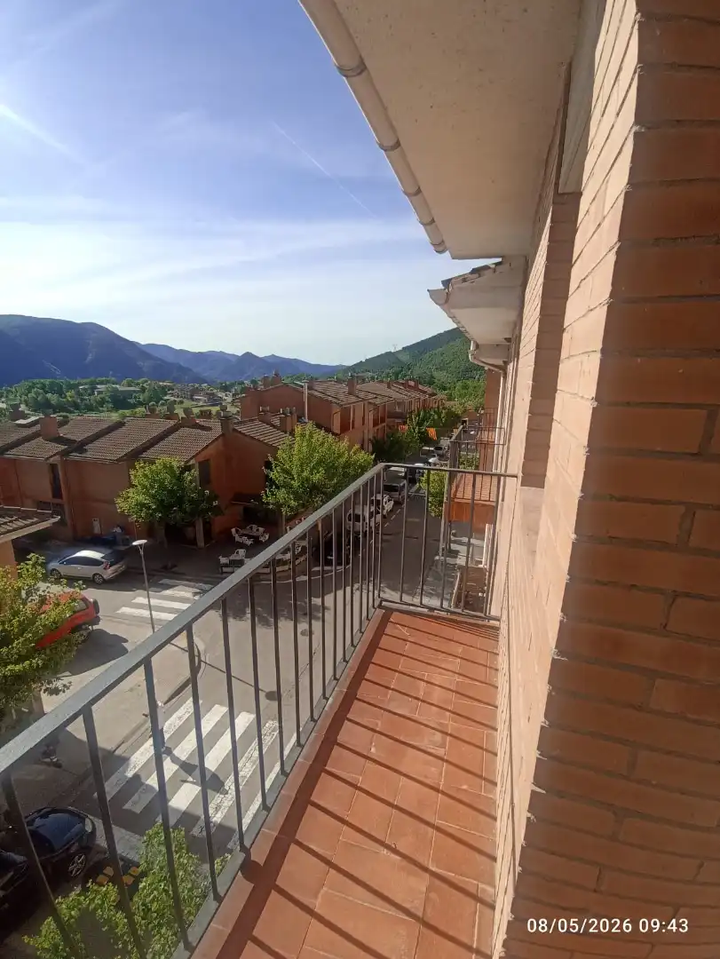Terraza de Piso de alquiler en Cercs con Balcón