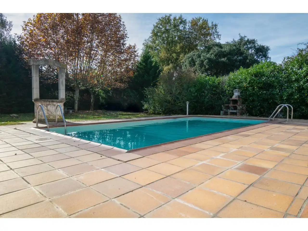 Houses for sale in Avenida de Can Bells, Vilobí d'Onyar