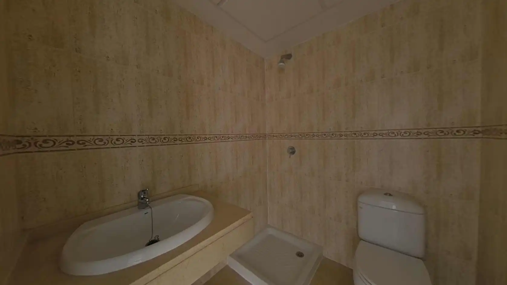 Bany de Apartament en venda en Manilva amb Piscina