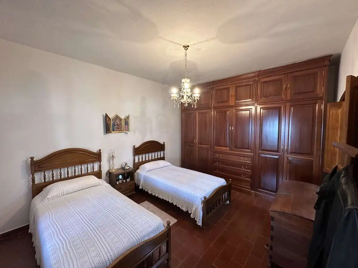 Dormitori de Casa o xalet en venda en Tías amb Jardí privat, Terrassa i Moblat