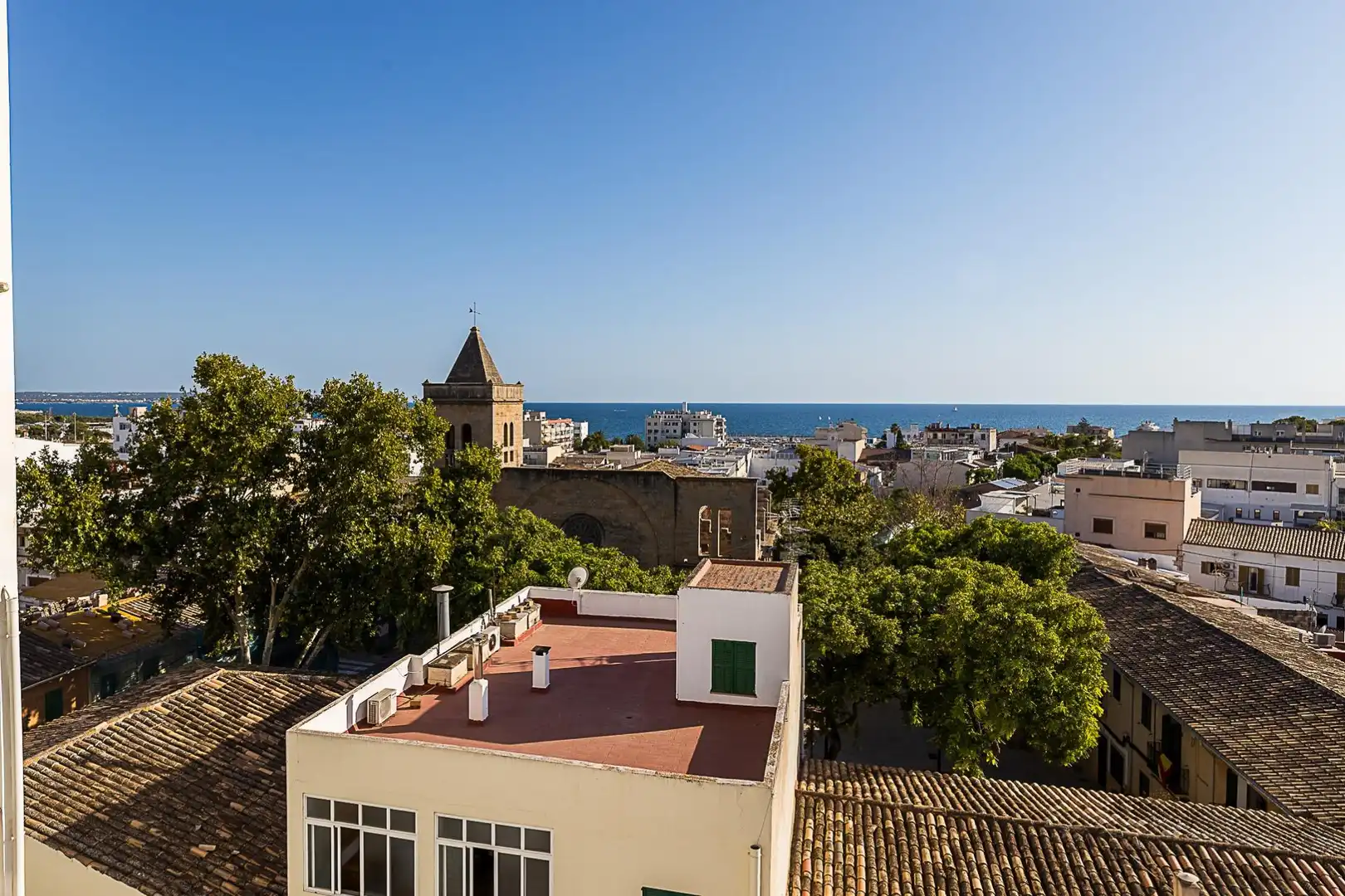 Exterior view of Flat for sale in  Palma de Mallorca  with Parquet flooring, Storage room and Balcony