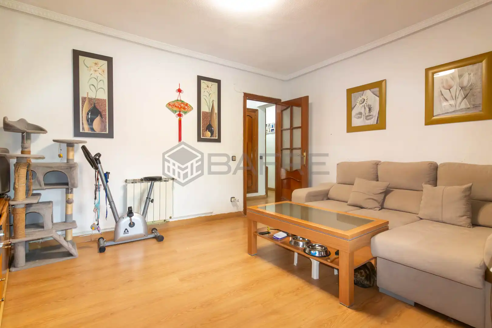 Living room of Flat for sale in Madrid  with Heating, Parquet flooring and Terrace