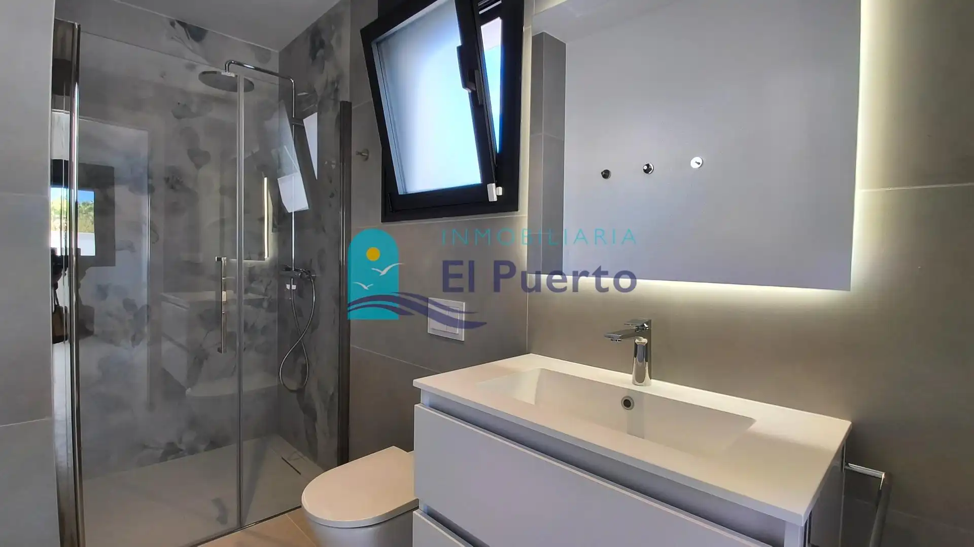 Bany de Casa o xalet en venda en Mazarrón amb Aire condicionat, Terrassa i Traster