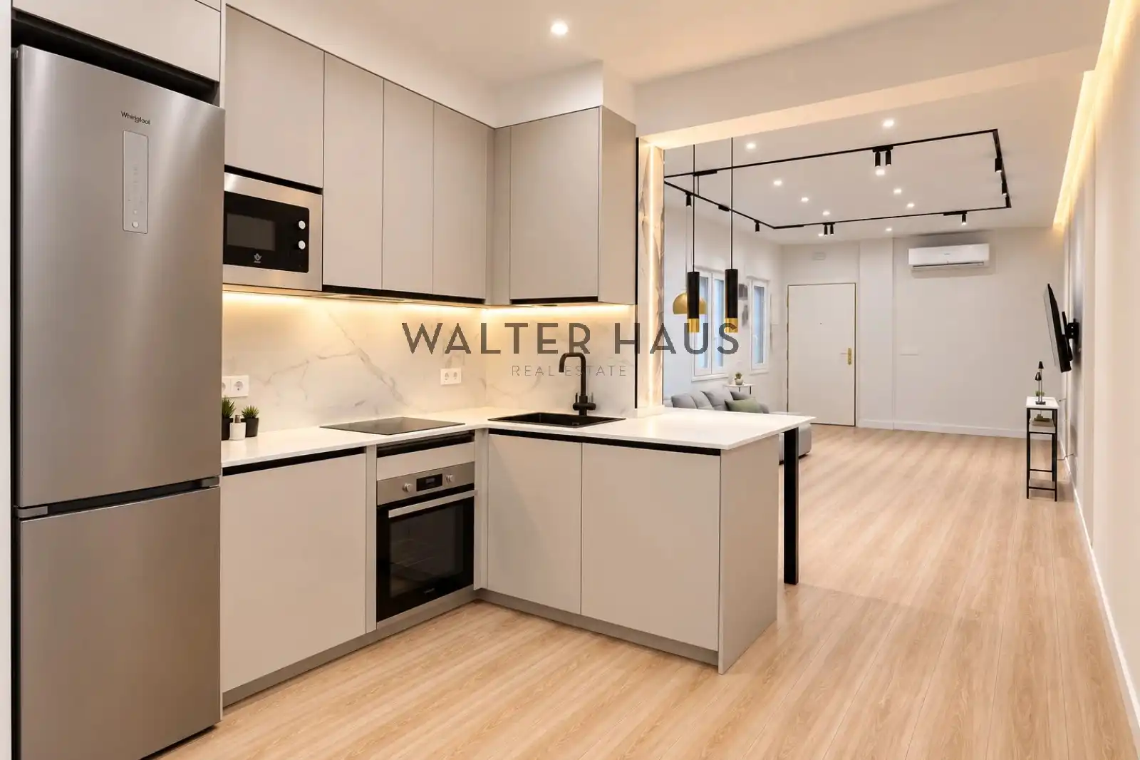Appartement avec ascenseur à louer à Paseo de la Reina Cristina, imagen 16
