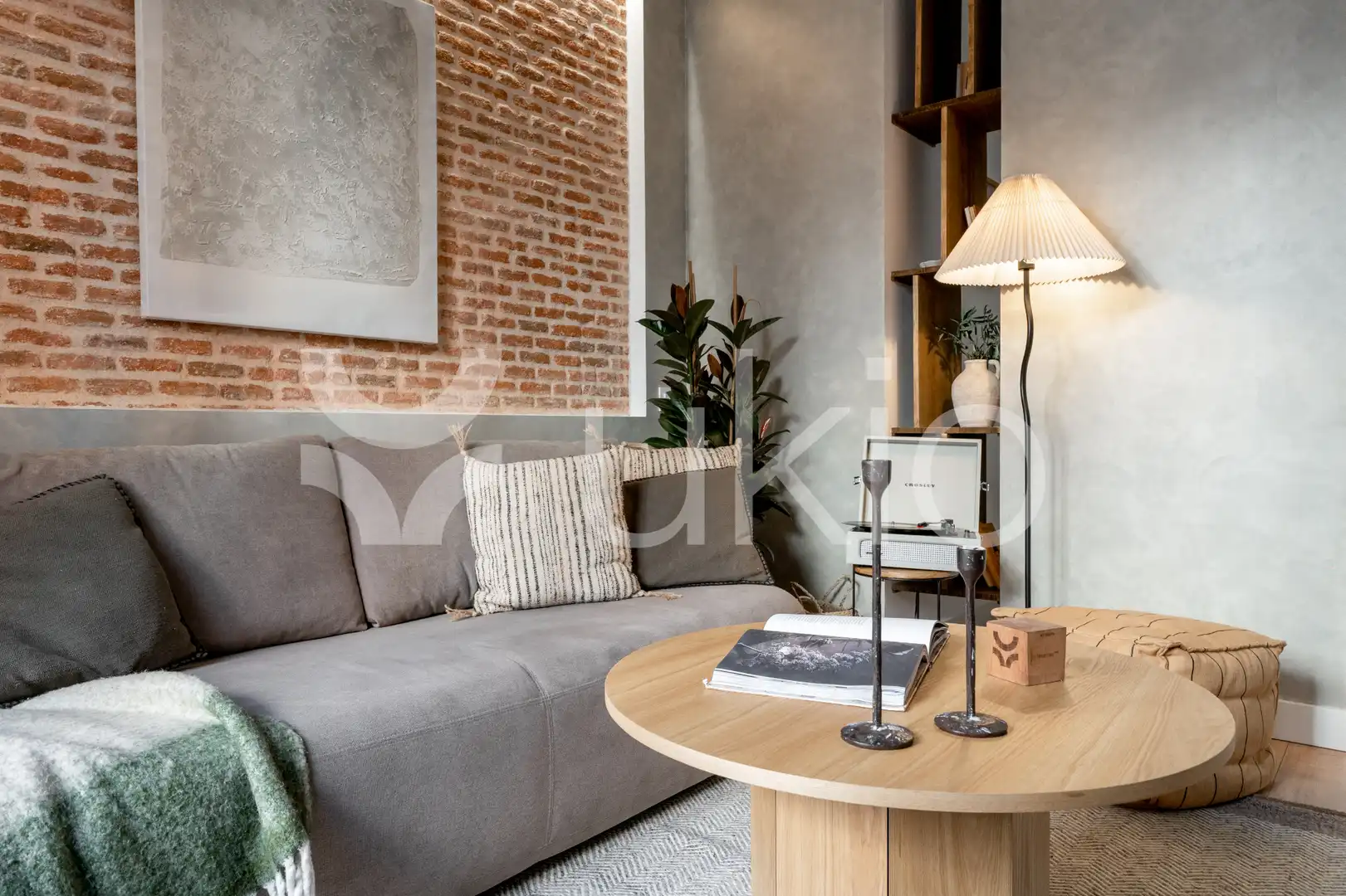 Sala de estar de Apartamento de alquiler en Madrid con Aire acondicionado, Calefacción y Amueblado