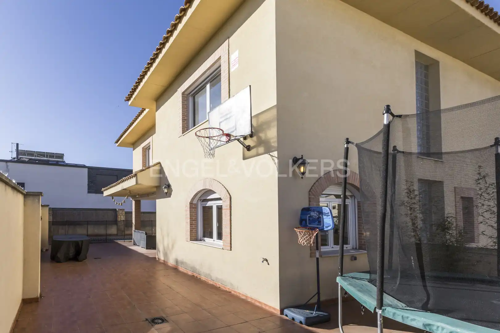 Houses for sale in Calle Otoño, Rejas