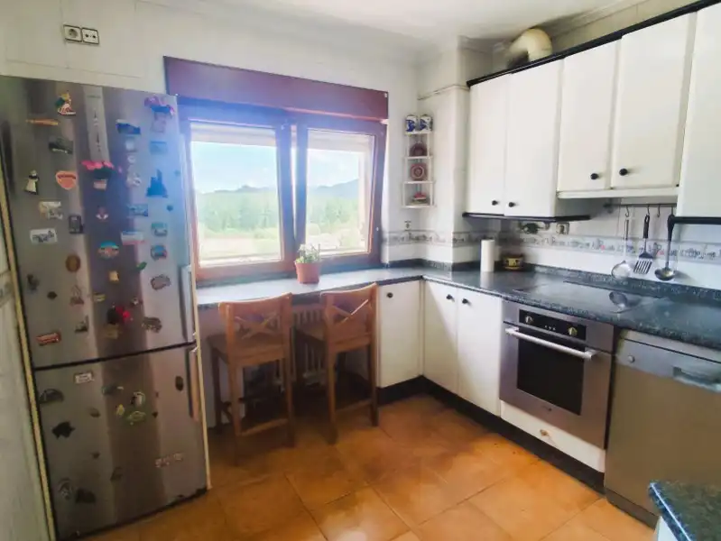 Küche von Wohnung zum Verkauf in Pravia mit Heizung, Abstellraum und Möbliert