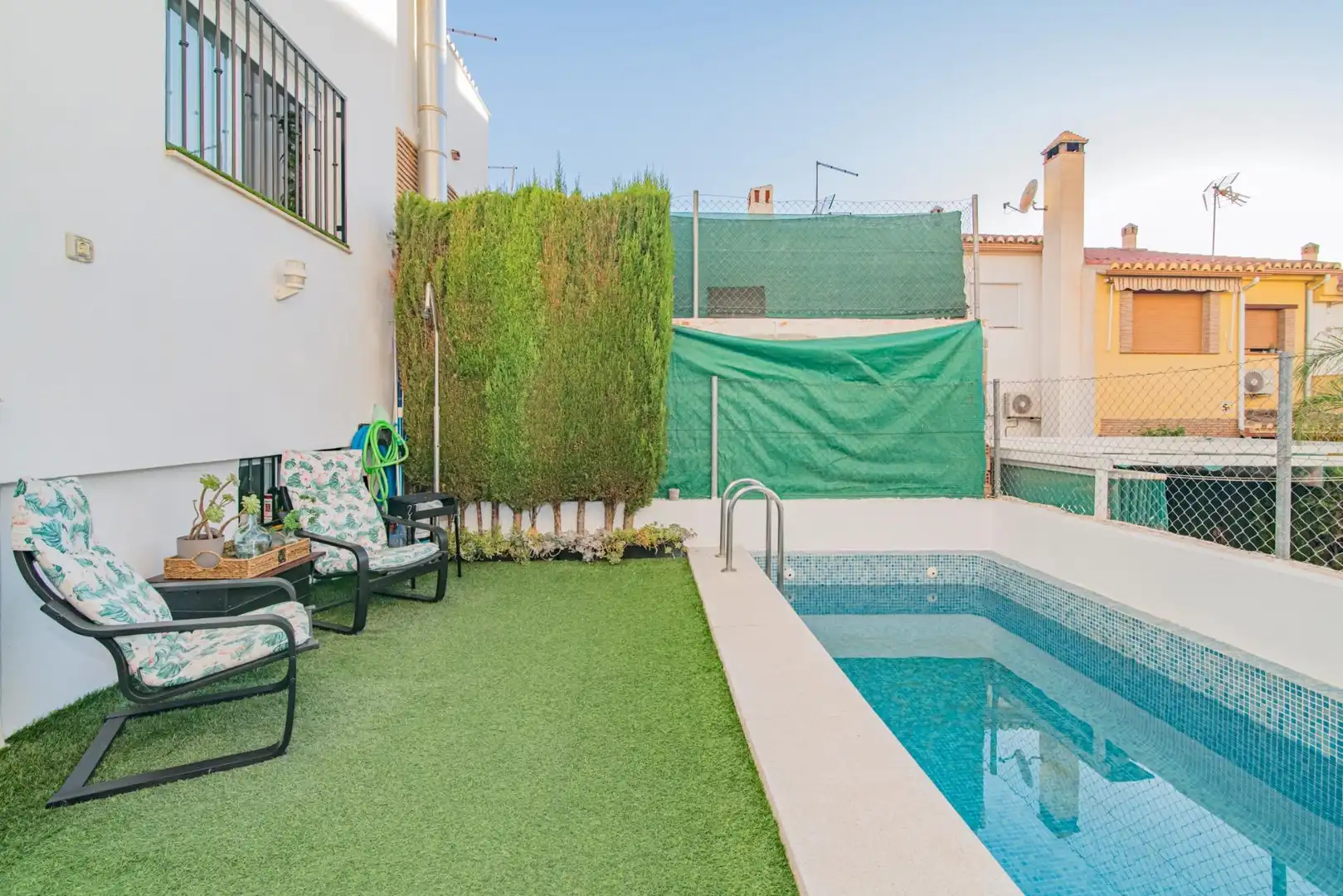 Piscina de Casa adosada en venta en Cájar con Aire acondicionado, Calefacción y Terraza