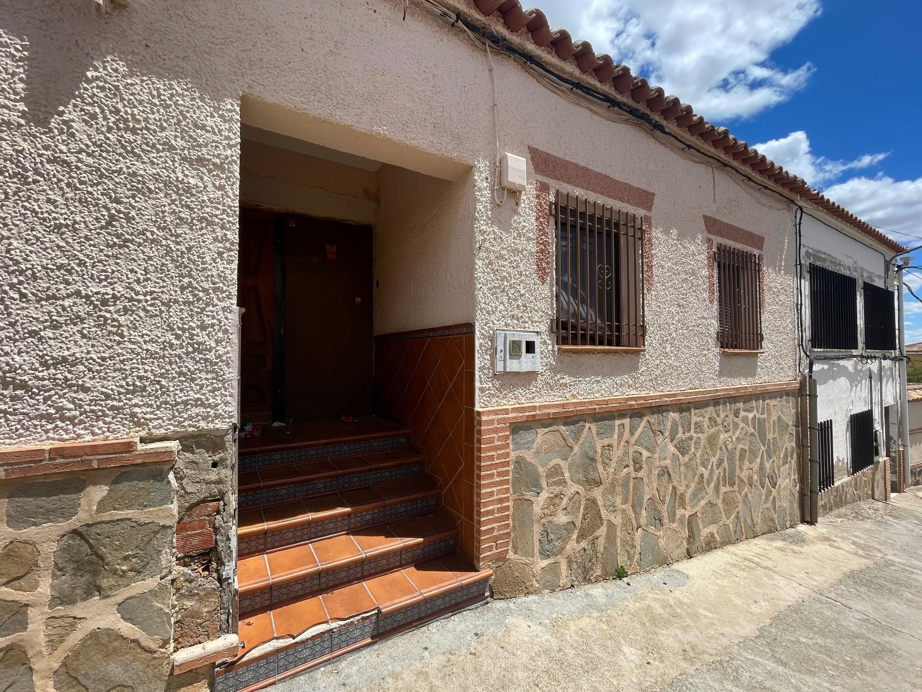Vista exterior de Casa o xalet en venda en Noez