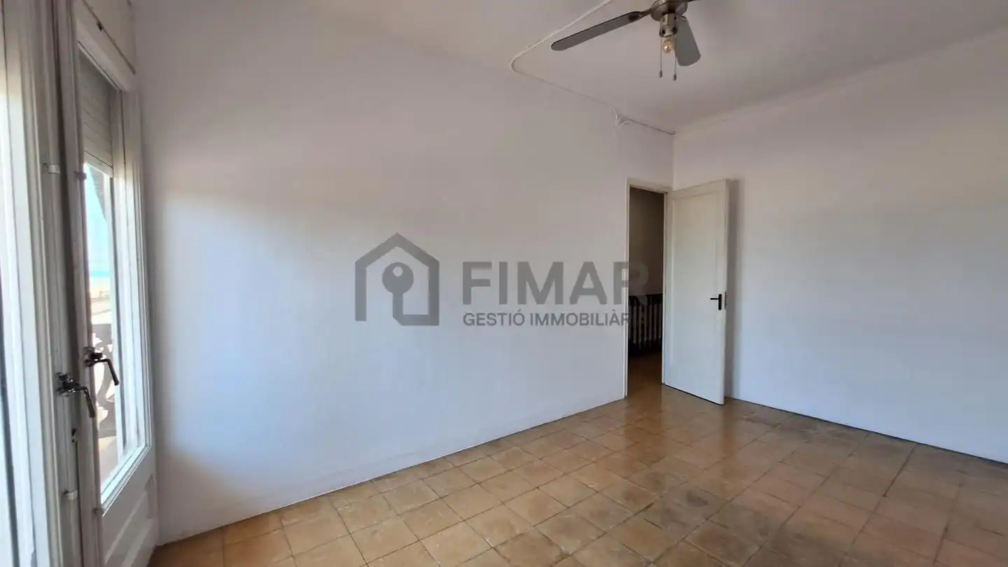 Habitación de Casa o chalet en venta en Premià de Mar con Jardín privado