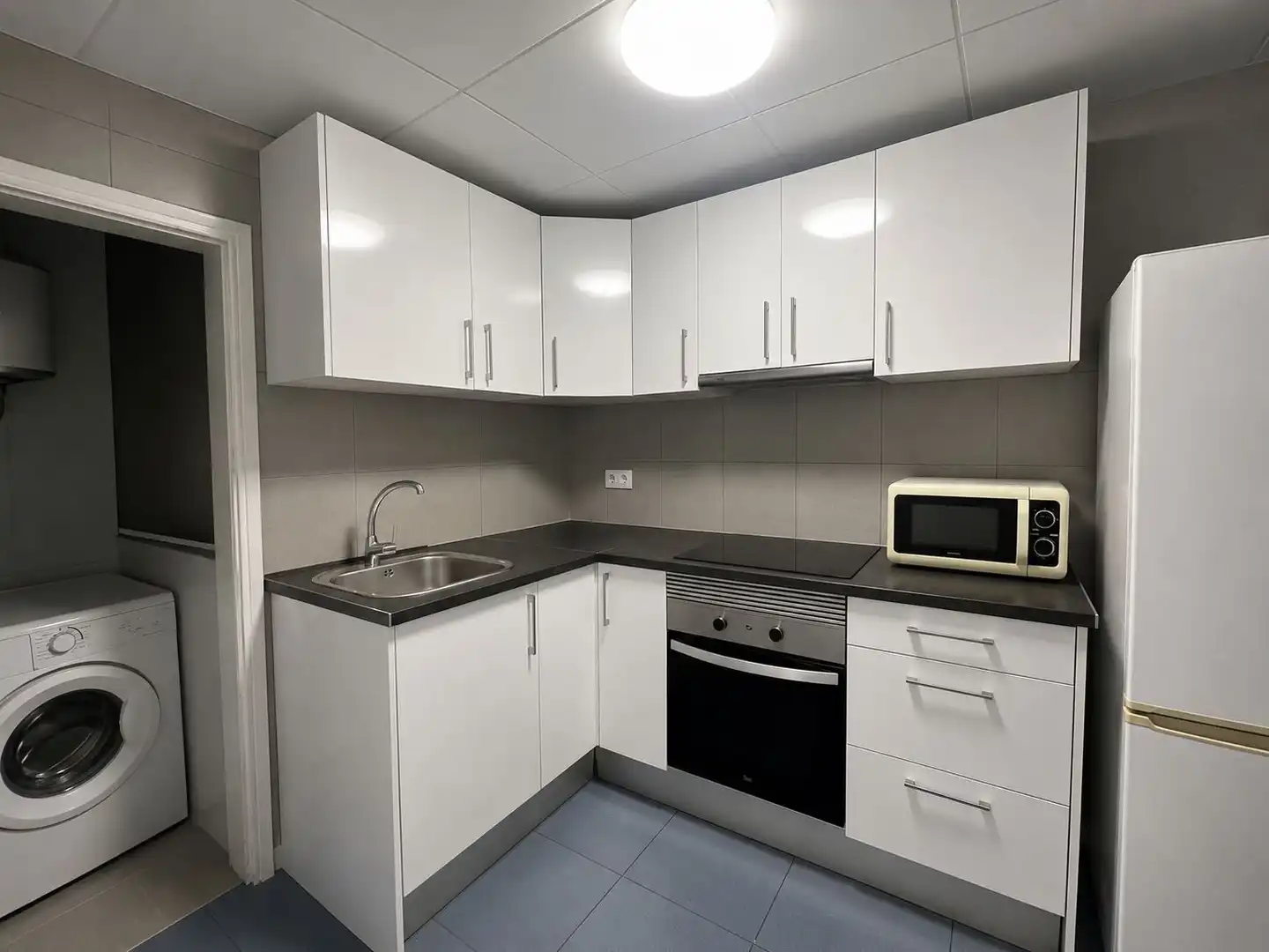 Kitchen of Flat for sale in Badalona