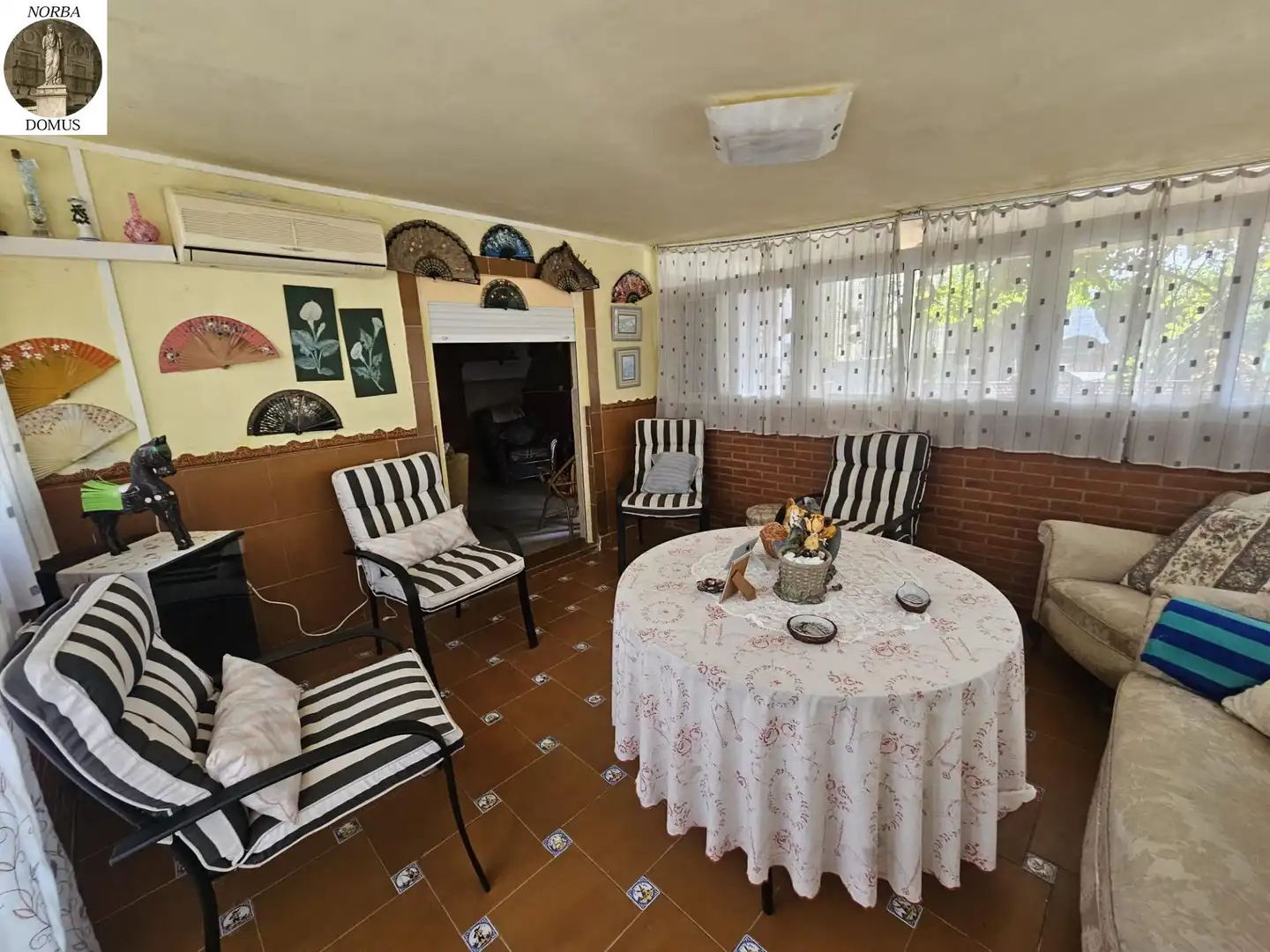 Menjador de Casa o xalet en venda en Cáceres amb Jardí privat, Terrassa i Traster