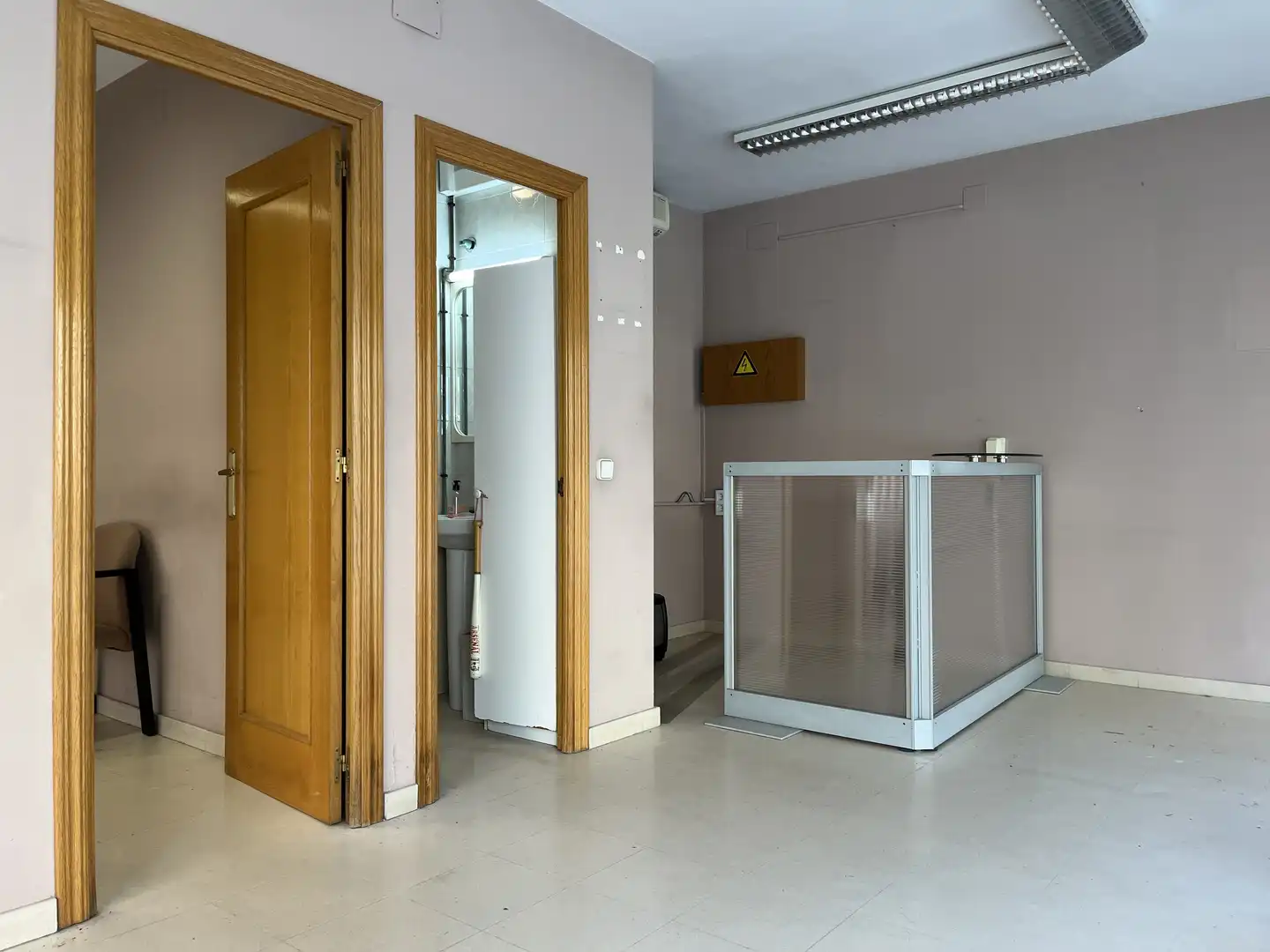Local comercial en venta en Carrer Josep Ximeno 2, imagen 11