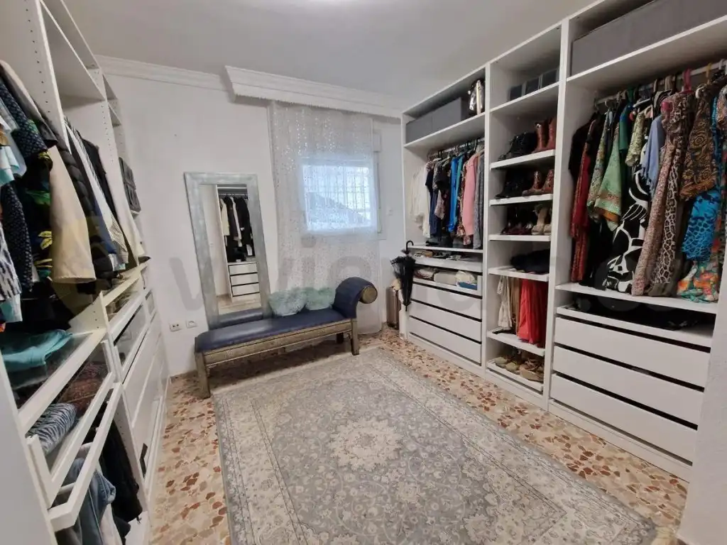 Dormitori de Casa o xalet en venda en Chiclana de la Frontera amb Aire condicionat, Jardí privat i Terrassa