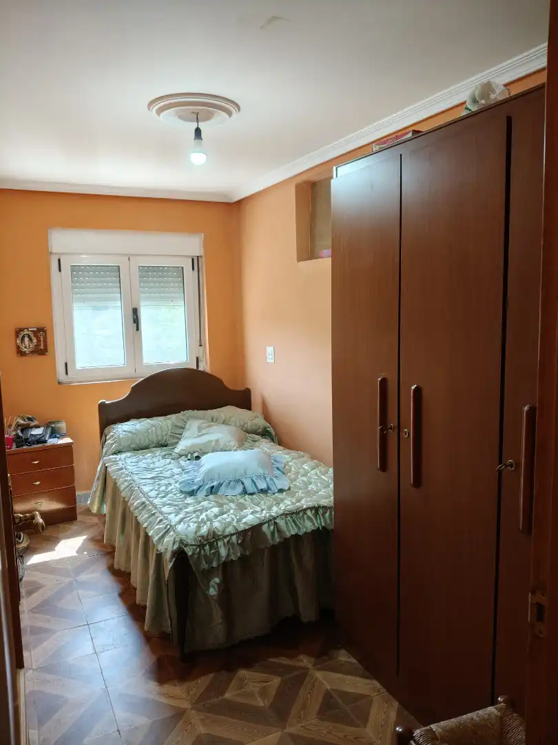 Schlafzimmer von Country house zum Verkauf in Tineo mit Heizung, Privatgarten und Möbliert