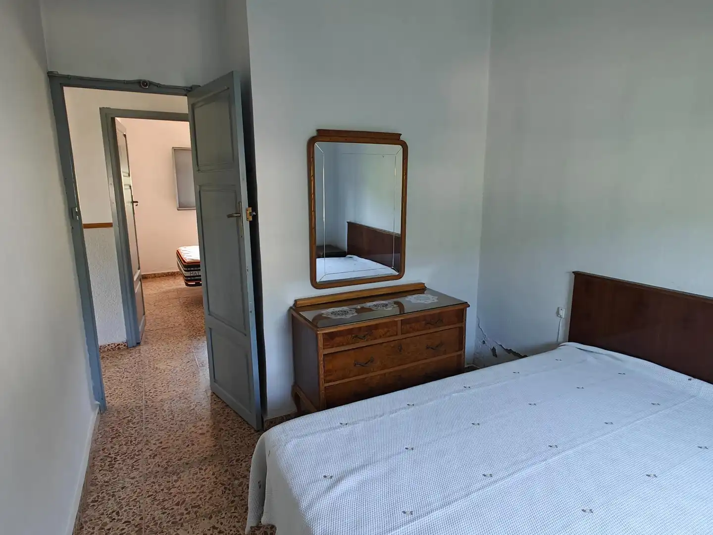 Dormitori de Casa o xalet en venda en Yátova amb Calefacció i Jardí privat