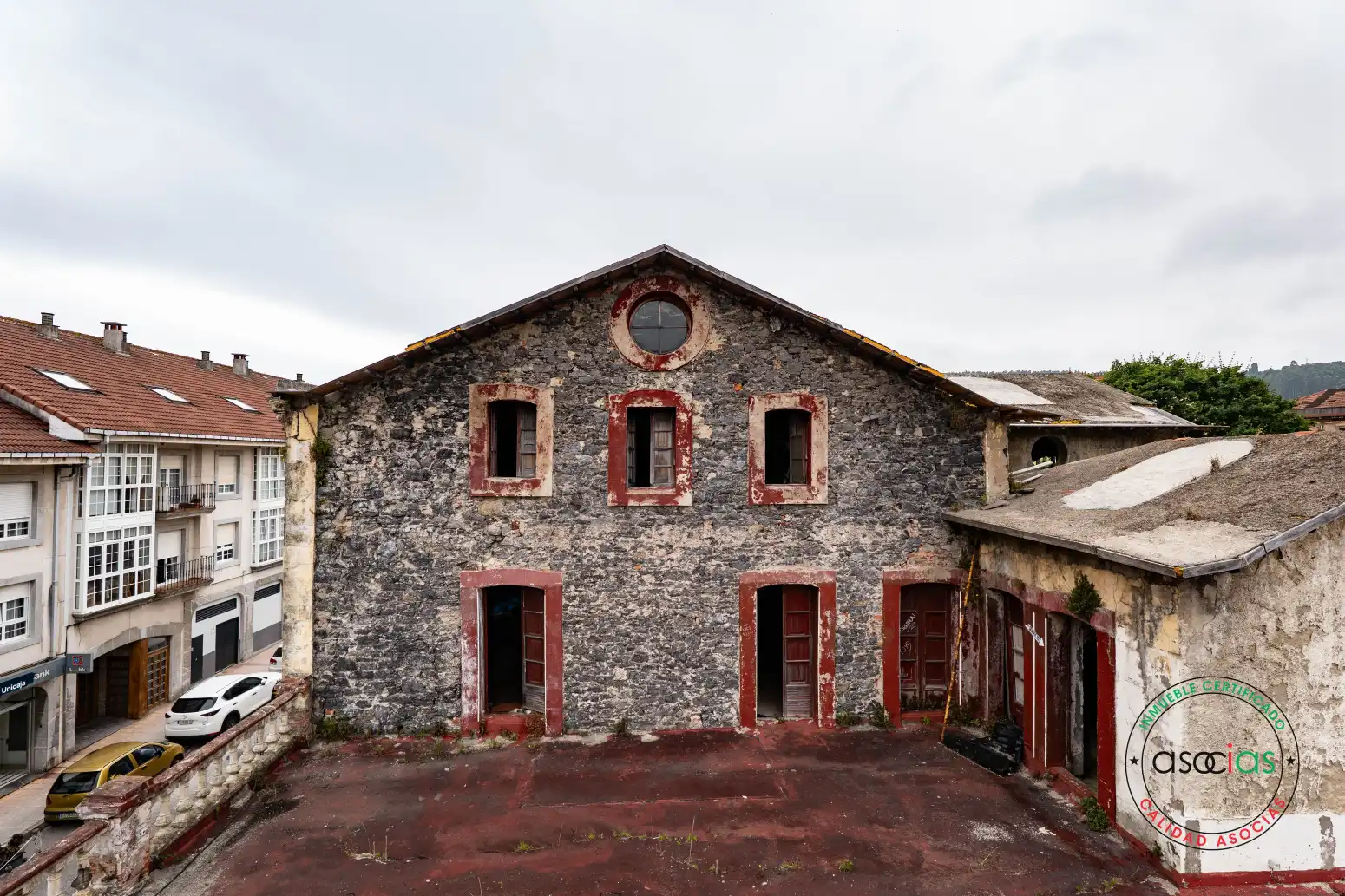 Vista exterior de Edificio en venta en Soto del Barco