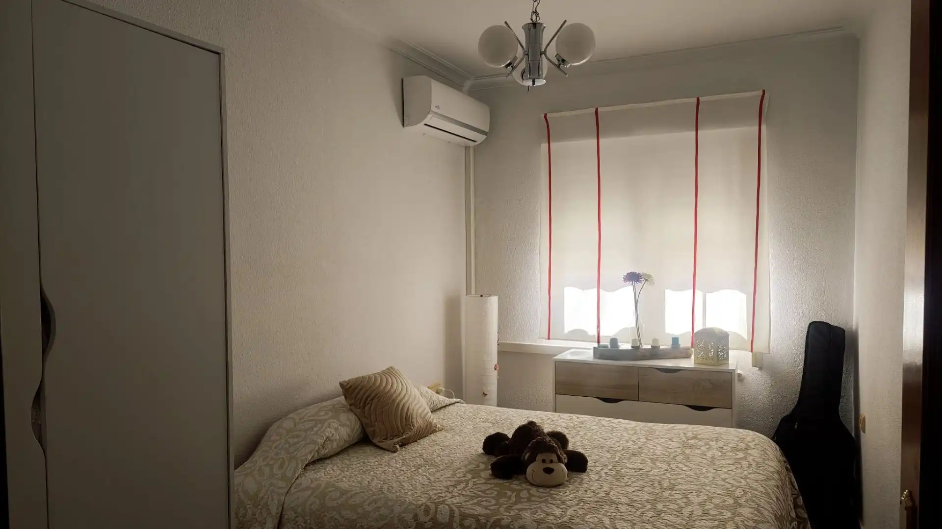 Schlafzimmer von Einfamilien-Reihenhaus zum Verkauf in Argamasilla de Calatrava mit Klimaanlage, Heizung und Abstellraum