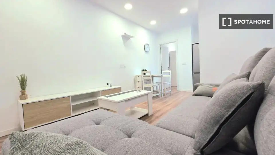 Piso en alquiler en Centro, imagen 2