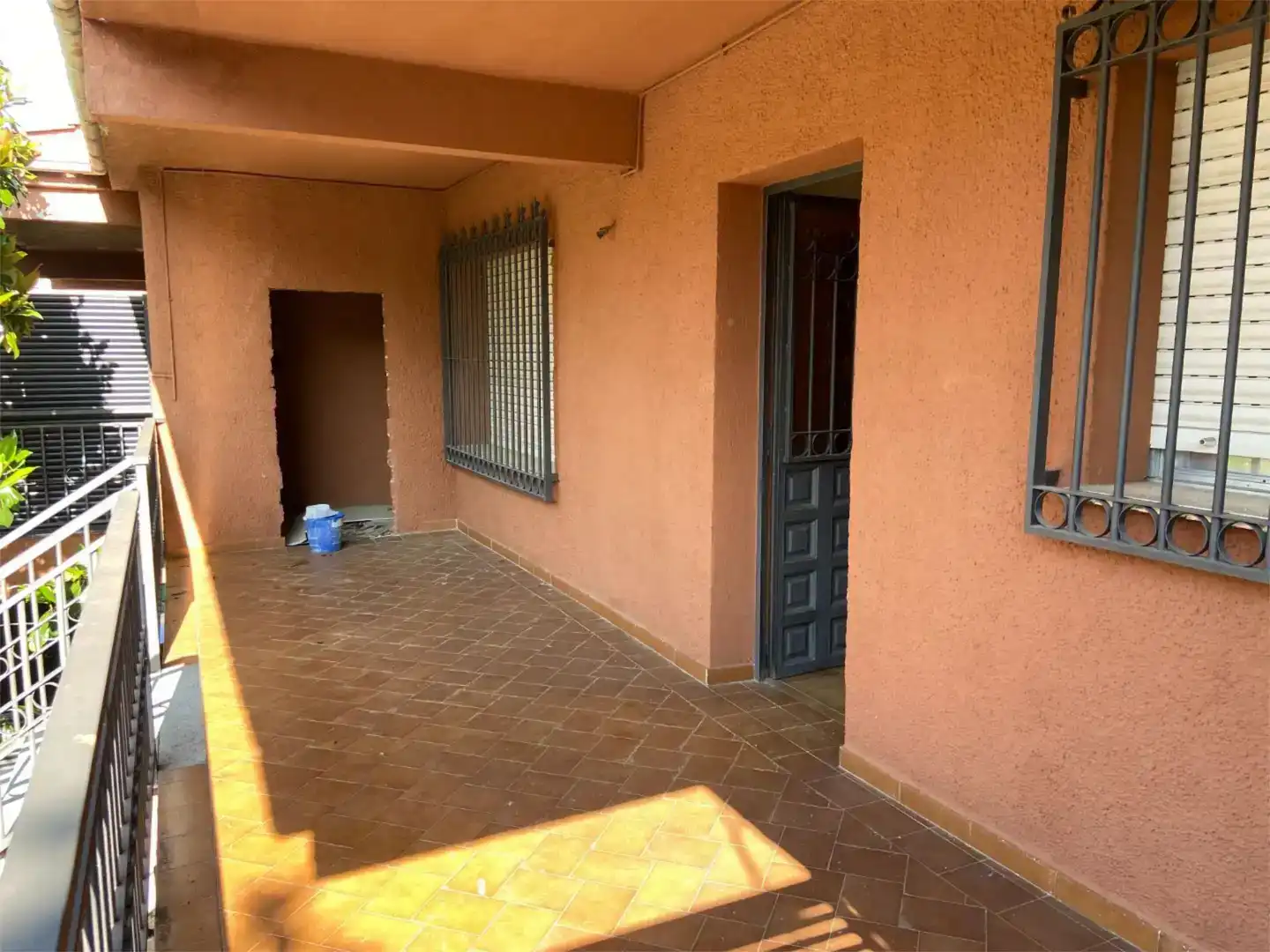 Terrassa de Casa o xalet en venda en Colegios