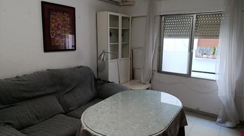 Photo 3 of Flat to rent in C. Infanta Doña María, Ciudad Jardín - Zoco, Córdoba