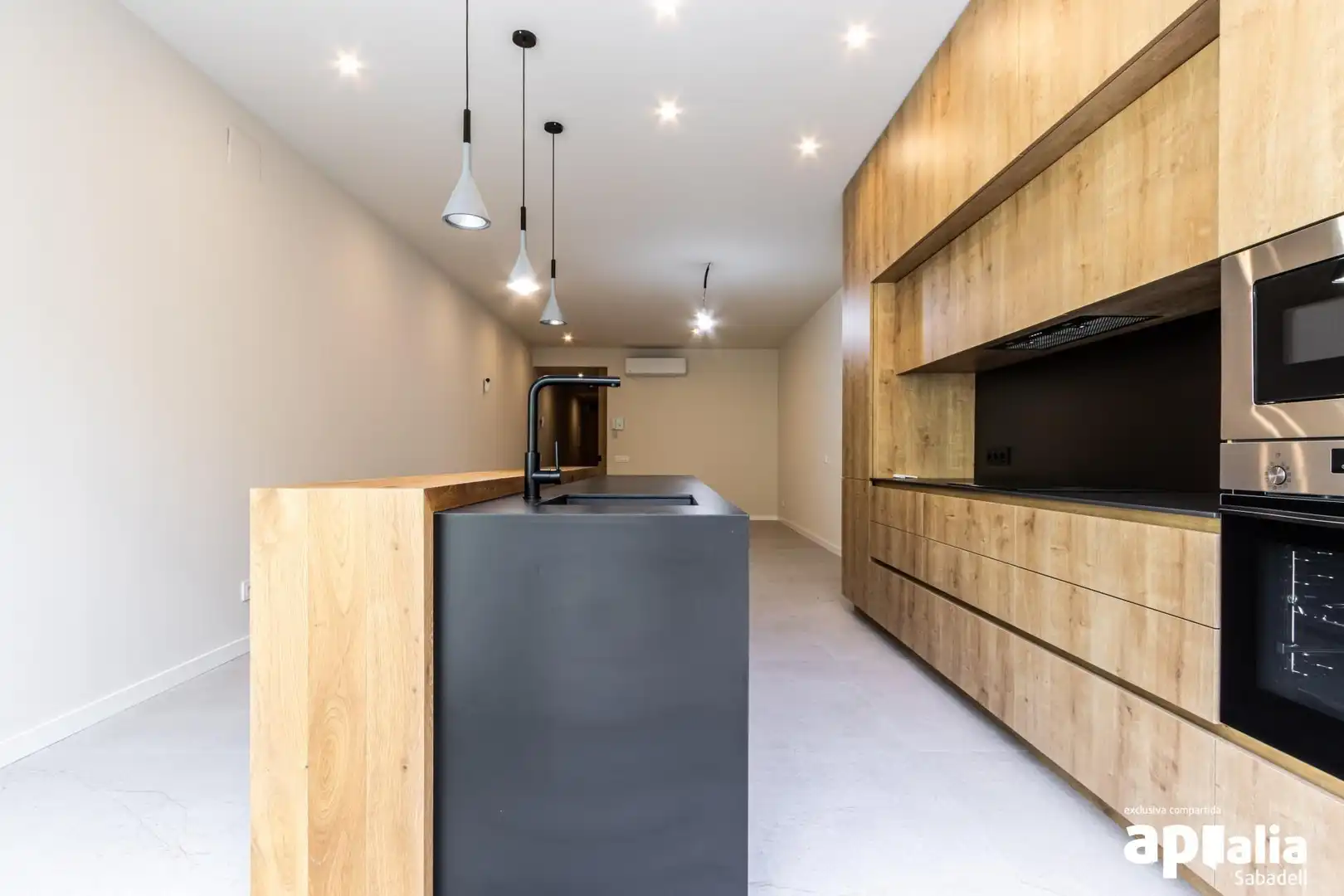 Cocina de Casa o chalet en venta en Sabadell con Aire acondicionado, Calefacción y Terraza