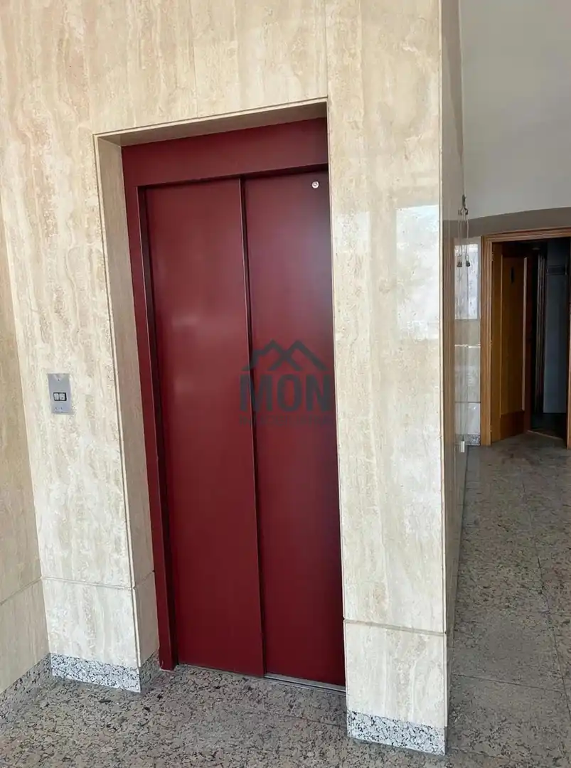 Industrial building with lift to rent in Fuente del Jarro, imagen 7