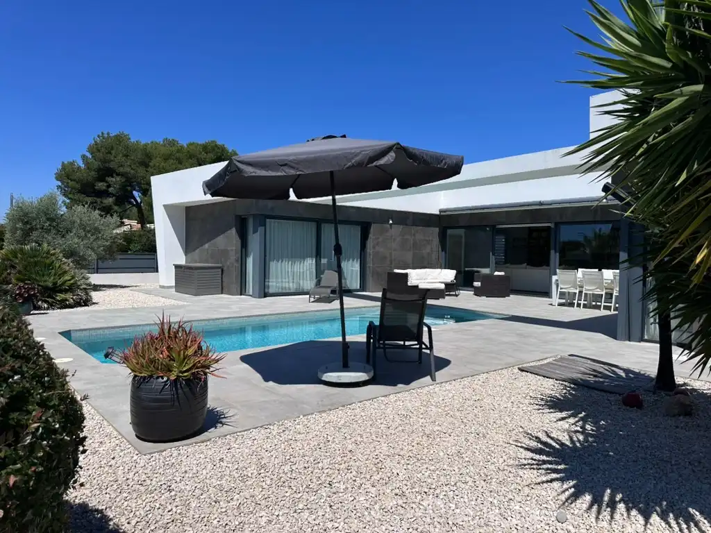 Casa amb piscina en venda a Carrer de la Cuereta, imagen 13
