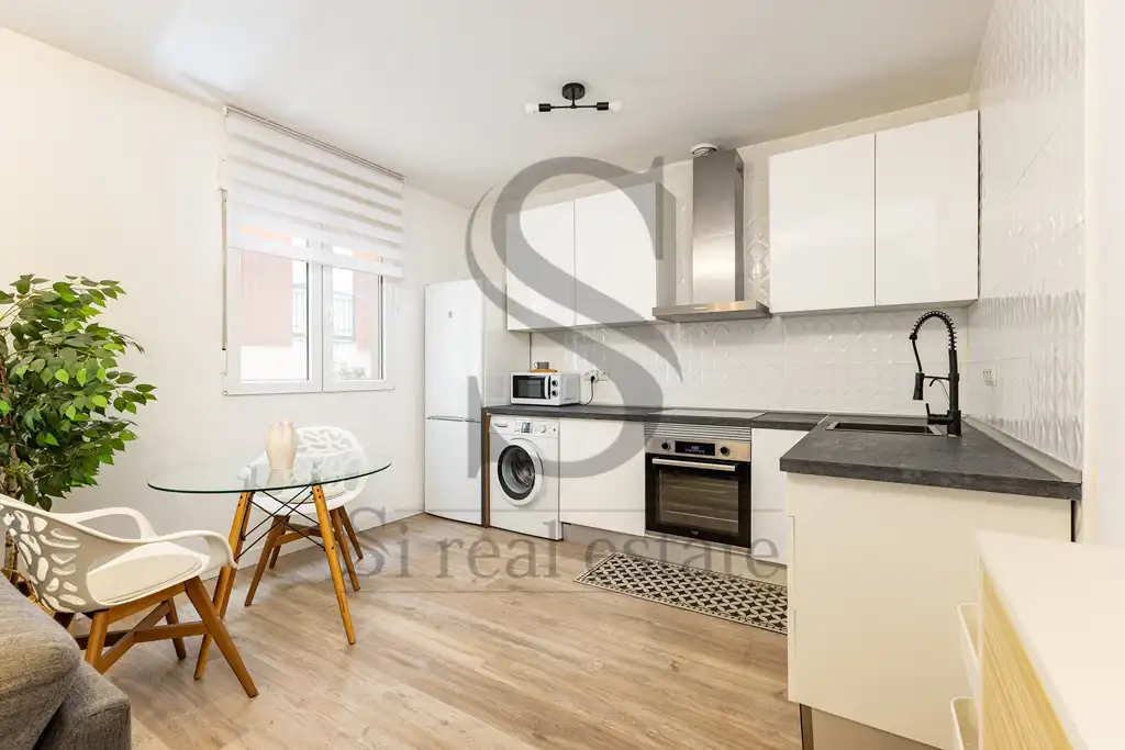Vista exterior de Piso en venta en Barcelona con Aire acondicionado y Parquet