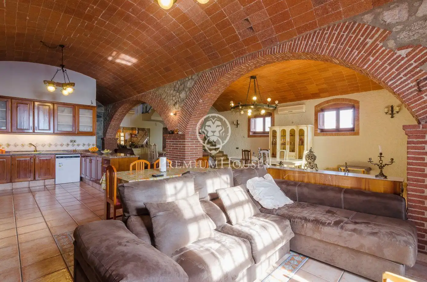 Casa rustica con terrazza in vendita a Urbanitzacions, imagen 4