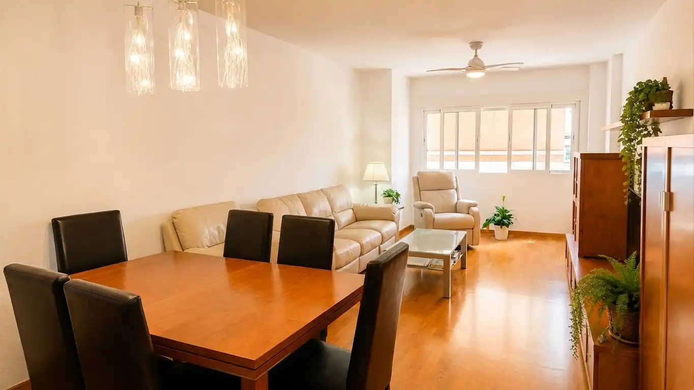Piso con terraza en venta en Campoamor - Altozano, imagen 2