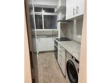 Piso con balcón en venta en Calle Manzanera