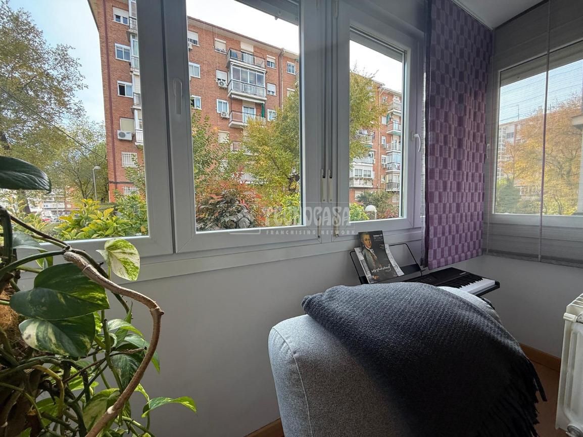 Bedroom of Flat for sale in  Madrid Capital  with Heating