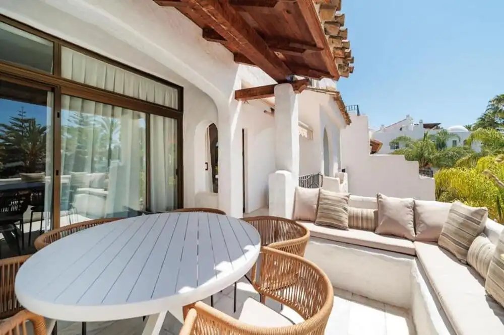 Apartamento de alquiler en Puerto Banús